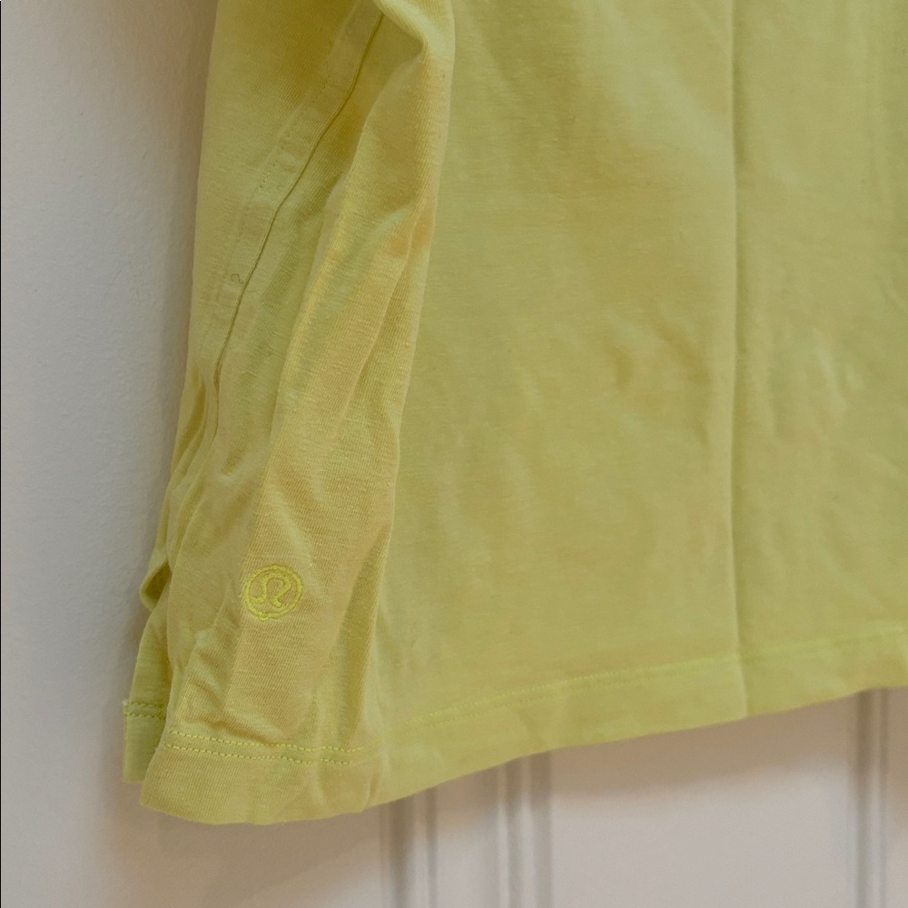 lululemon classic fit cotton-blend tank top - Picture 3 of 3